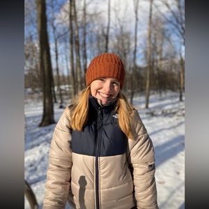 The North Face retro puffer jacket beige/navy - minimal wears